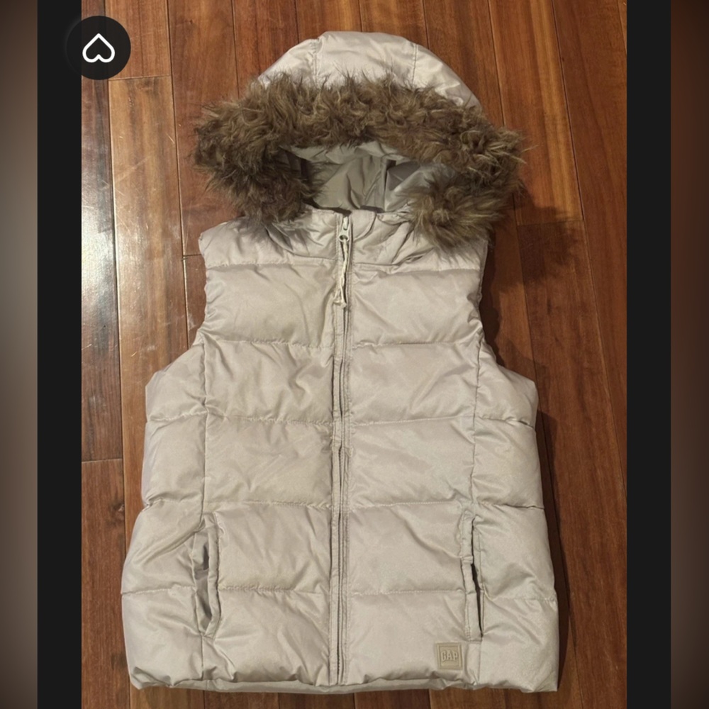 GAP Kids XL Luxurious Champagne Puffer Vest w/ Faux Fur Trim Down Alternative